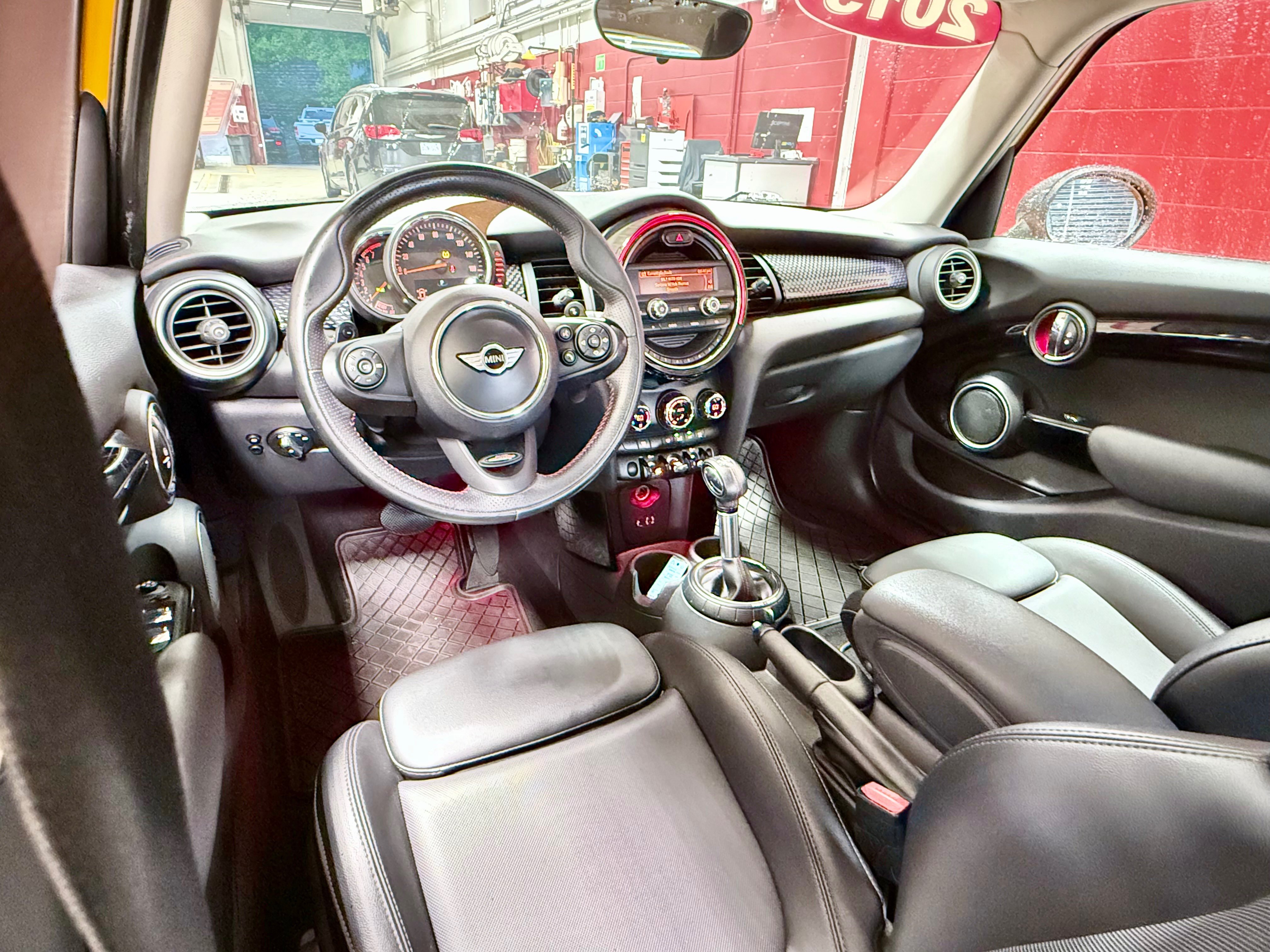 Used 2015 MINI Cooper S FWD image 18