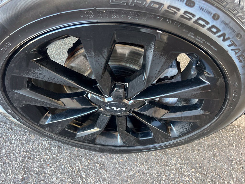 Used 2023 Kia Sorento SX AWD/4WD image 40