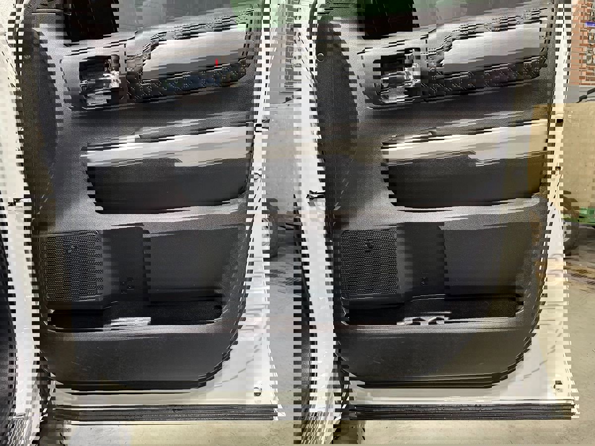 Used 2019 Toyota Tundra Platinum image 8