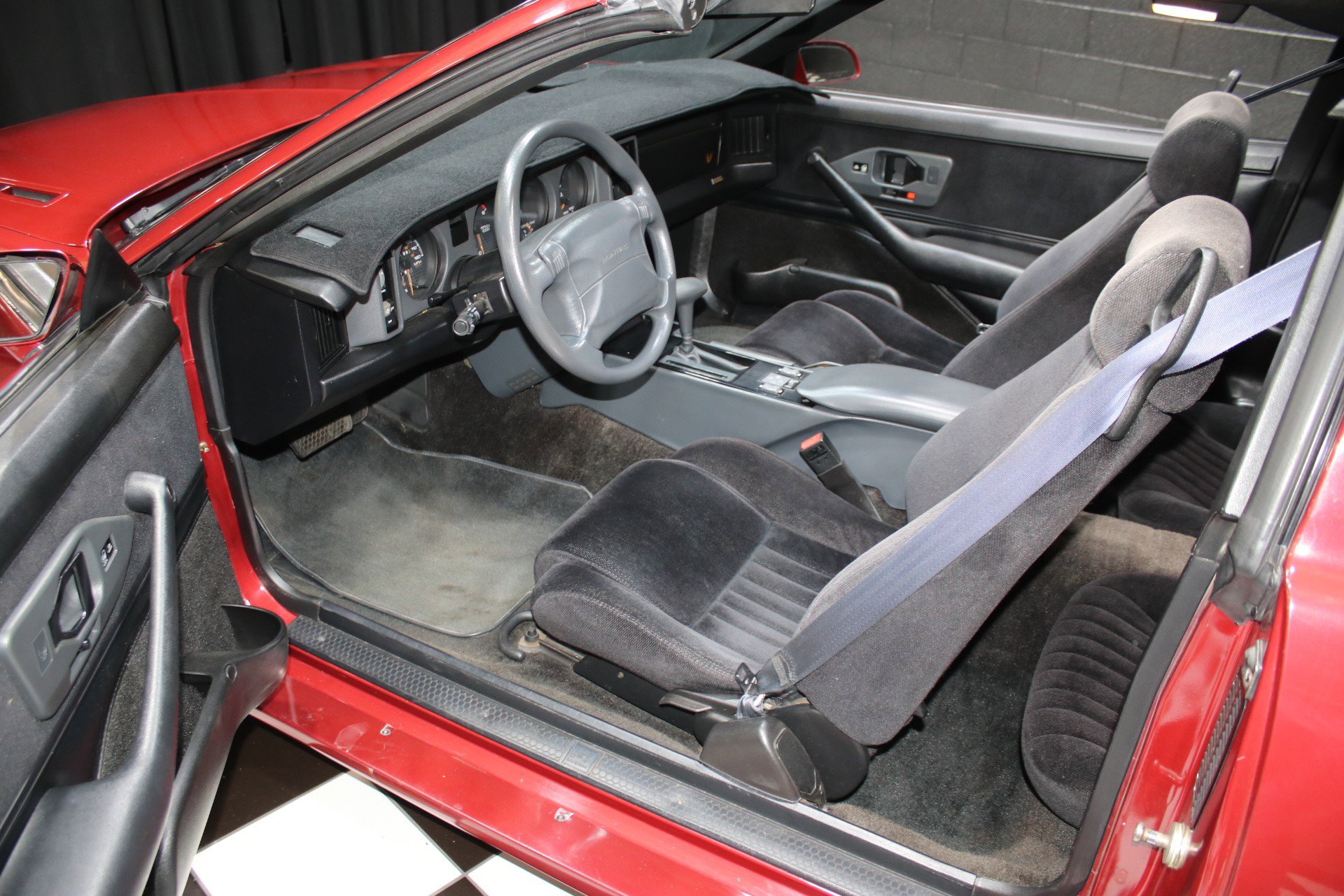 Used 1990 Pontiac Firebird Trans Am image 3