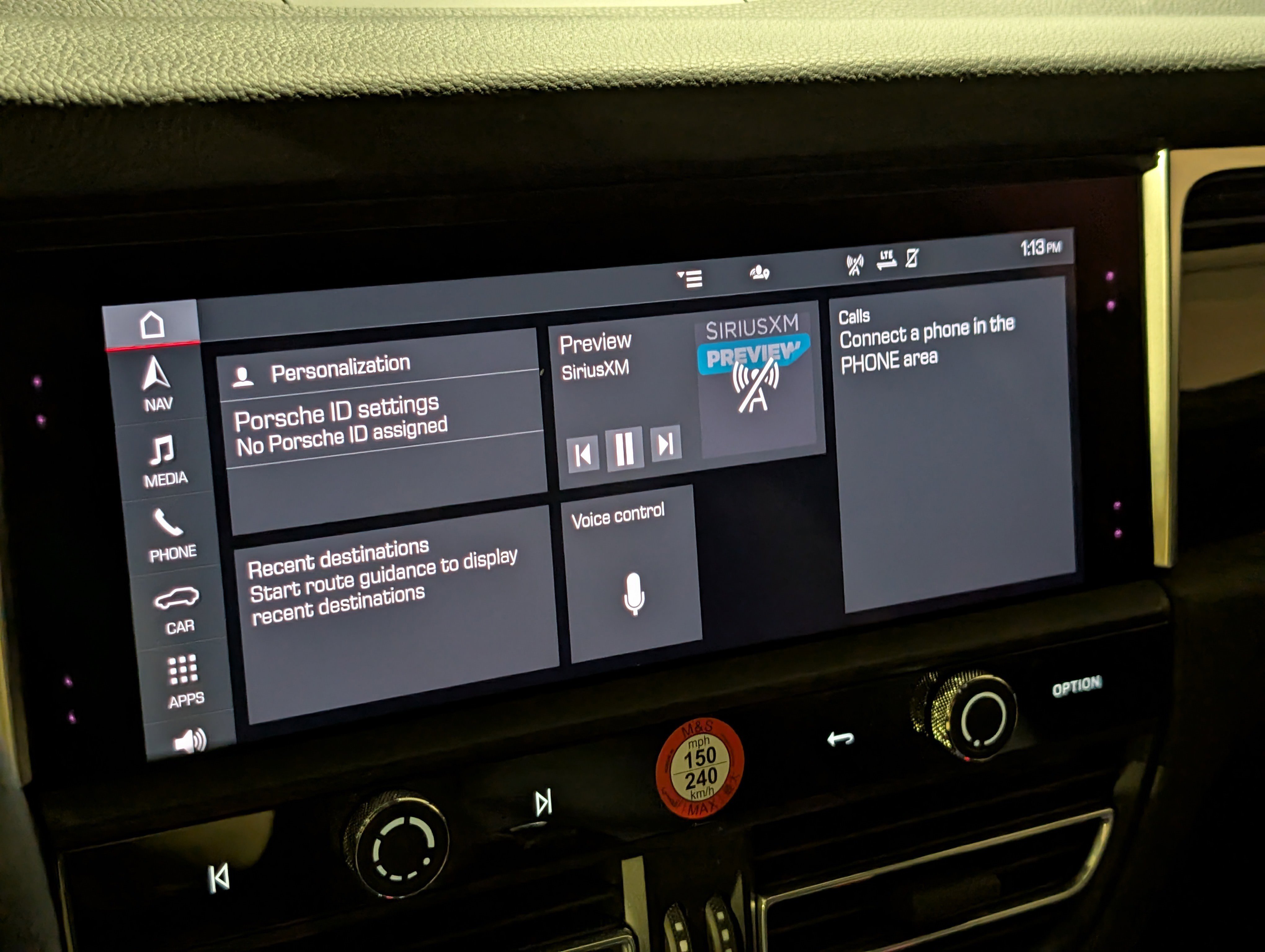 Used 2024 Porsche Macan image 34