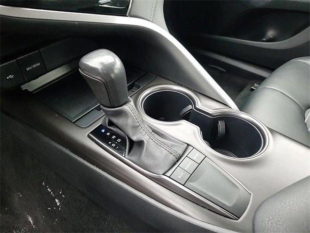 Used 2024 Toyota Camry SE image 18