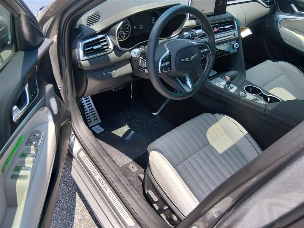 New 2026 Genesis G70 3.3T Sport Prestige RWD image 9