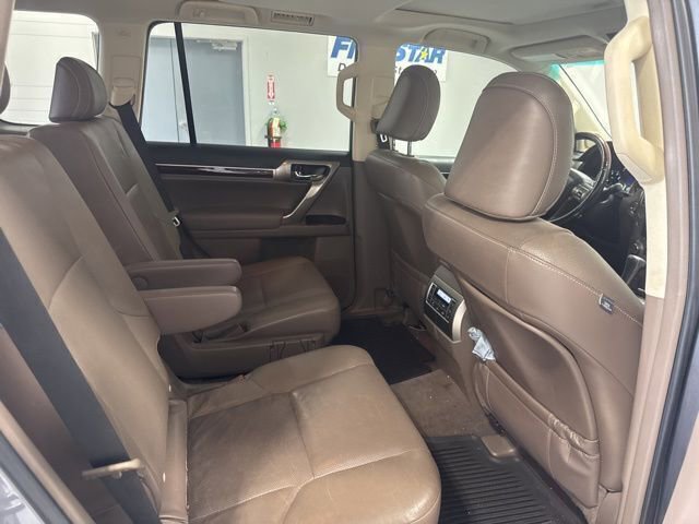 Used 2018 Lexus GX 460 Premium AWD/4WD image 23