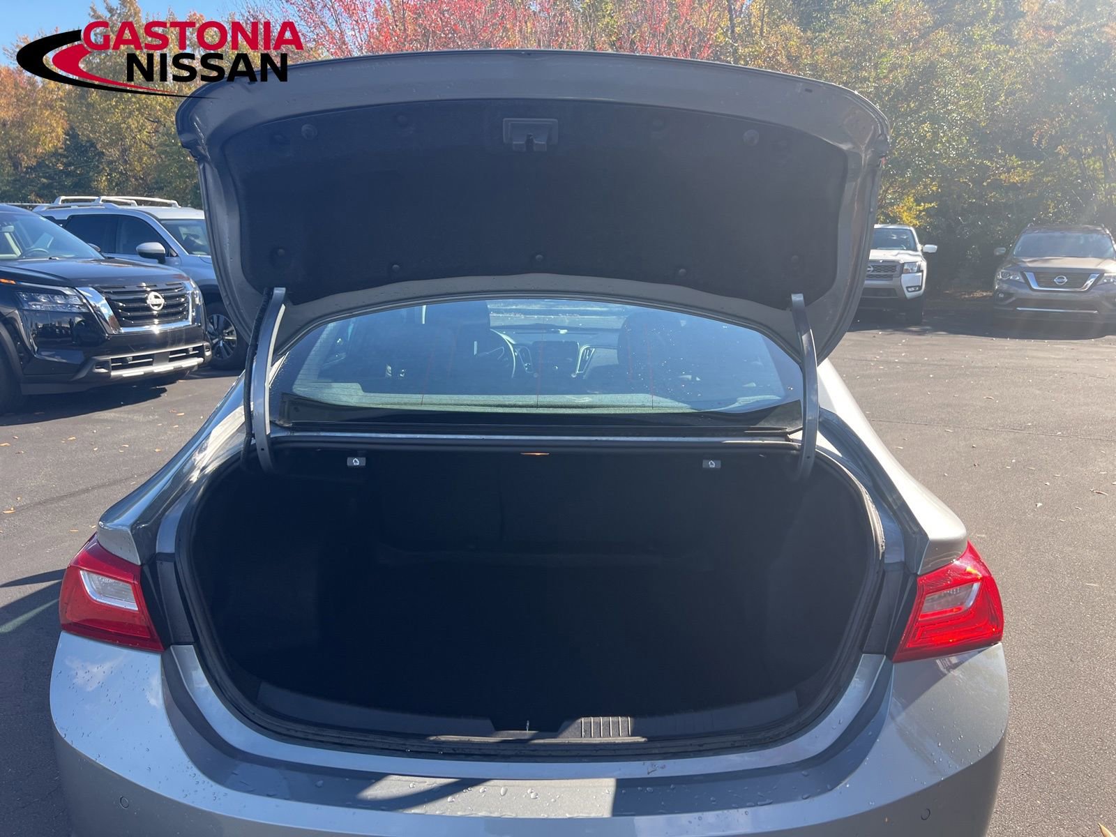 Used 2024 Chevrolet Malibu LT image 17