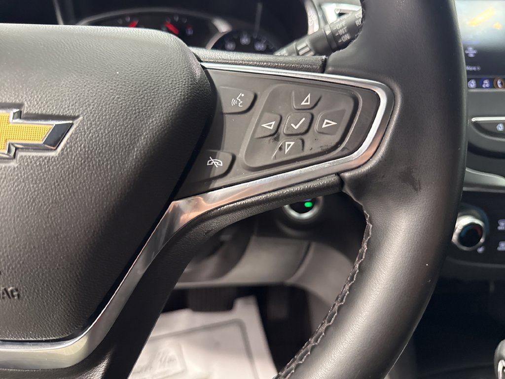 Used 2024 Chevrolet Equinox LT AWD/4WD image 4