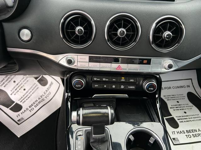 Used 2020 Kia Stinger GT-Line image 19