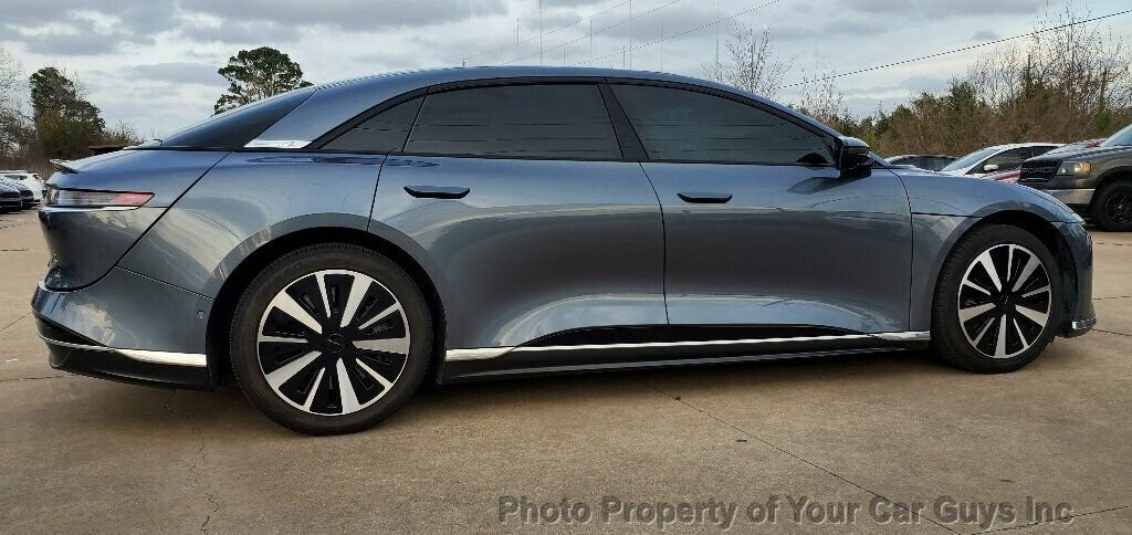 Used 2025 Lucid Air Pure image 11