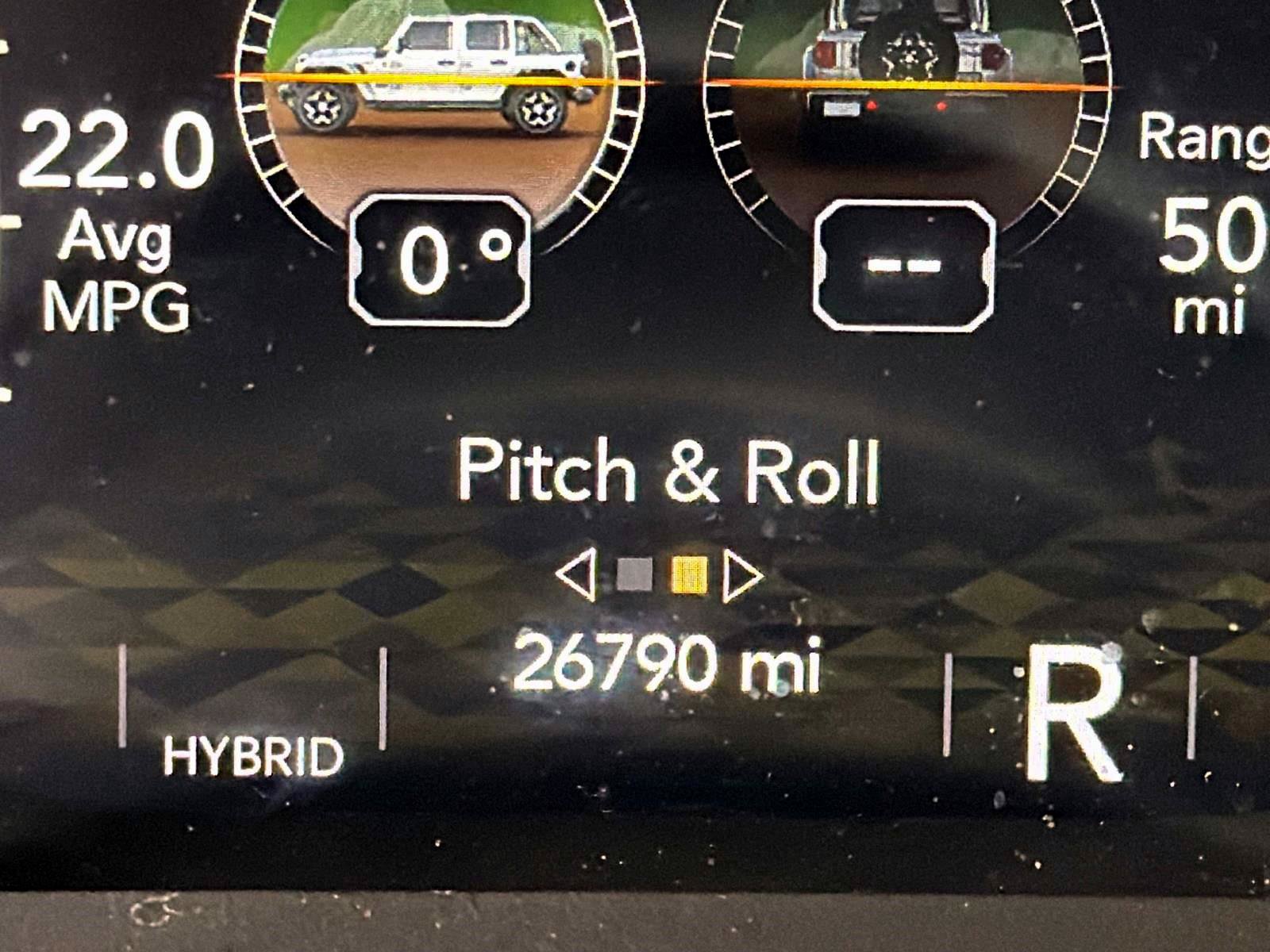 Used 2024 Jeep Wrangler Unlimited Sahara w/ Technology Group AWD/4WD image 25