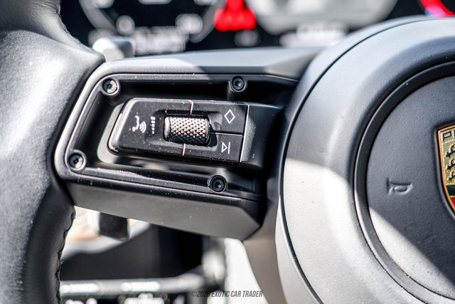 Used 2024 Porsche Cayenne S image 75