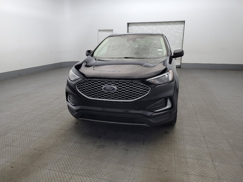 Used 2024 Ford Edge SEL image 15