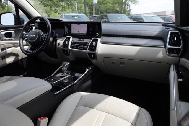 Used 2023 Kia Sorento SX AWD/4WD image 42