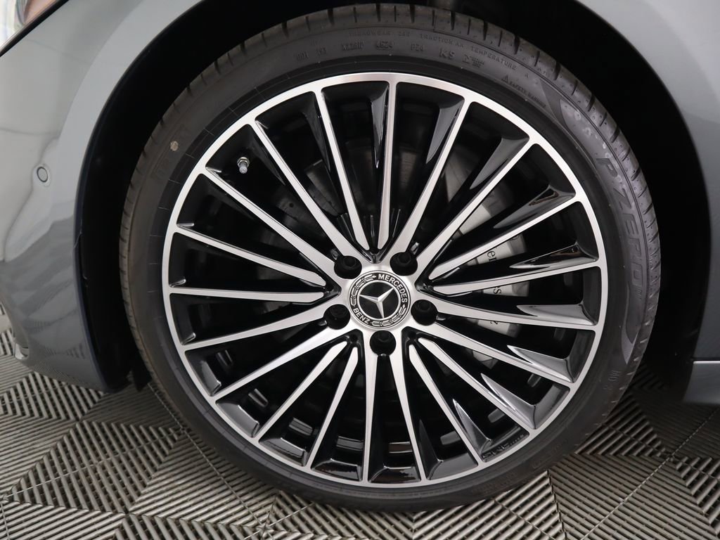 New 2025 Mercedes-Benz C 300 Sedan image 32