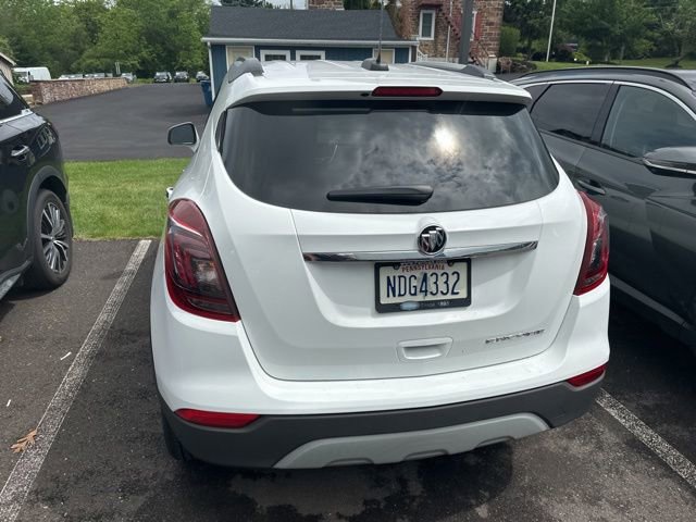 Used 2020 Buick Encore Preferred w/ Safety Package FWD image 9