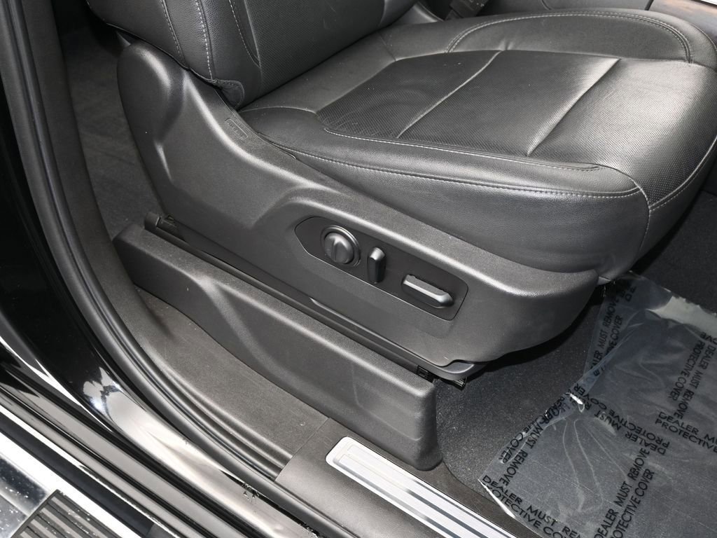 Used 2021 GMC Sierra 2500 SLT image 51