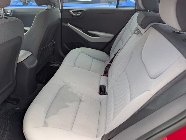 Used 2022 Hyundai Ioniq SE FWD image 26