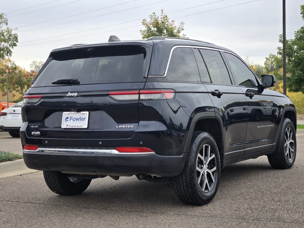 Used 2024 Jeep Grand Cherokee Limited w/ Luxury Tech Group II AWD/4WD image 7