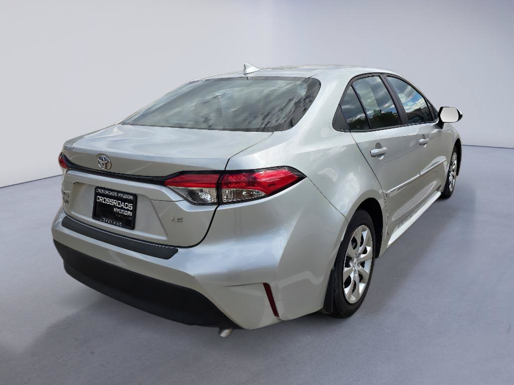 Used 2025 Toyota Corolla LE FWD image 6