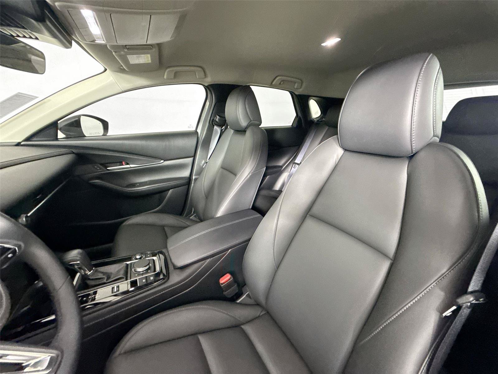 Certified 2025 MAZDA CX-30 AWD 2.5 S w/ Select Sport Pkg image 3