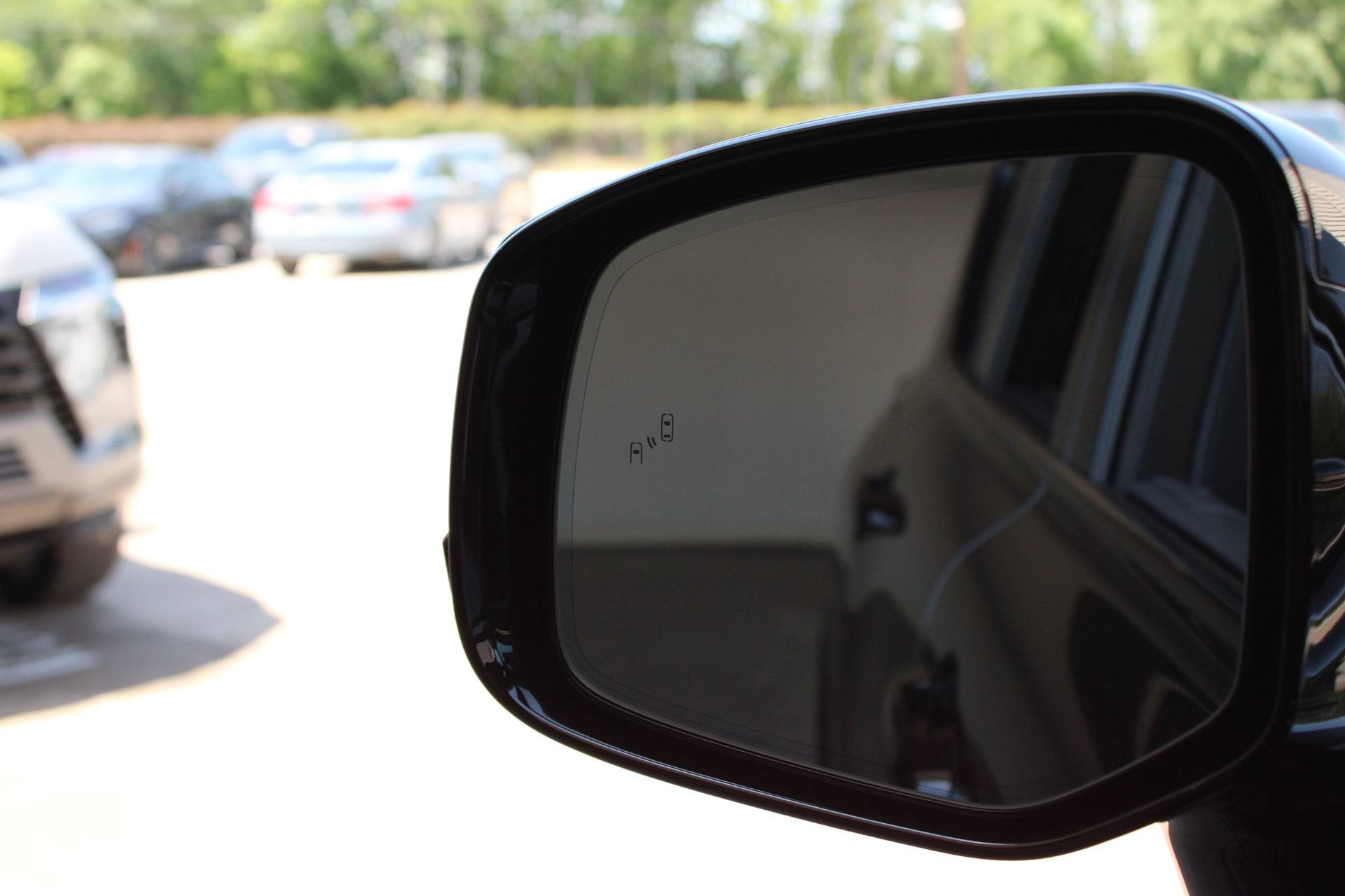 Used 2026 Lexus LX 700h Luxury w/ Accessory Package (Z1) image 27