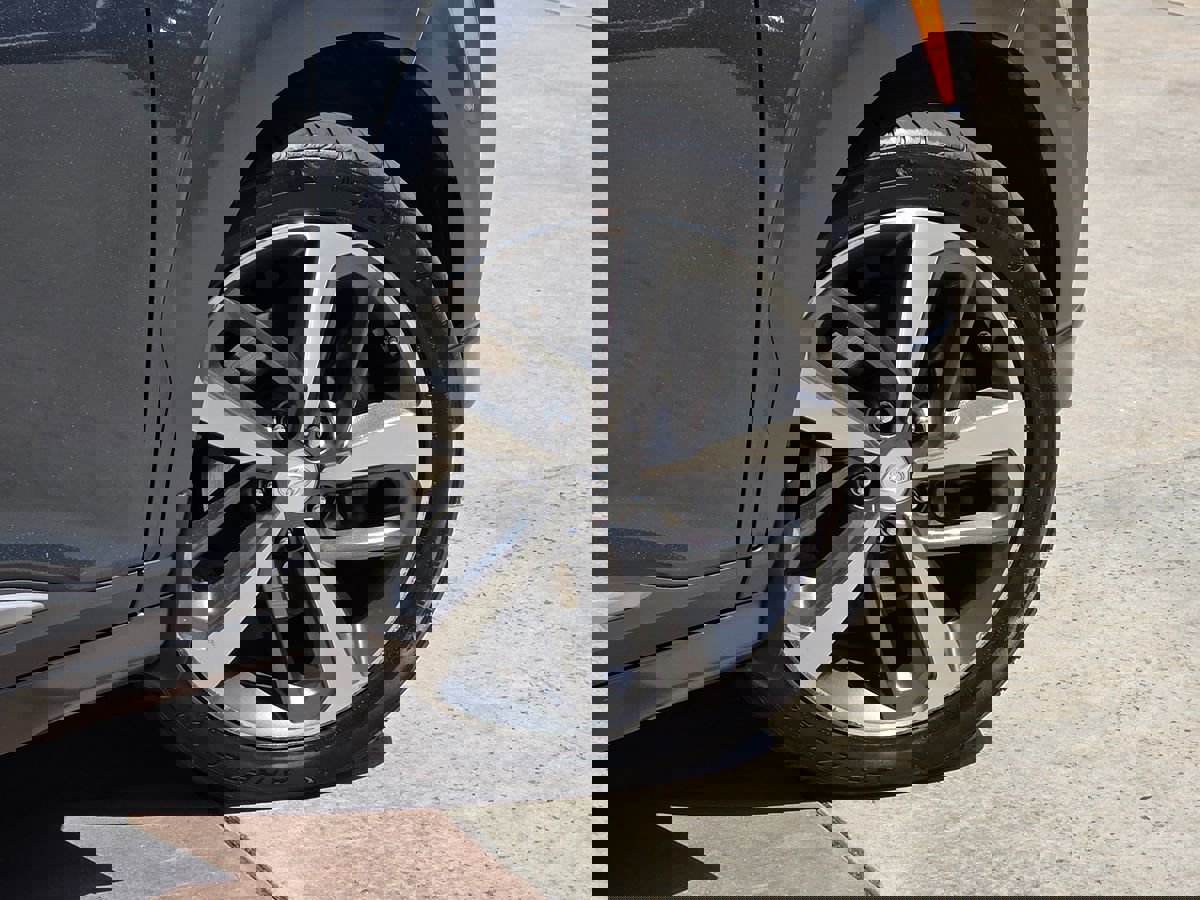 Used 2021 Hyundai Kona Ultimate image 13