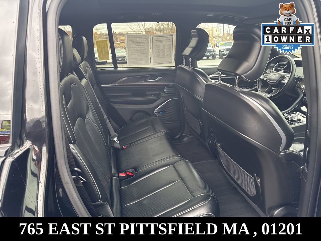 Used 2022 Jeep Grand Cherokee Overland w/ Adv Protech Group III image 26