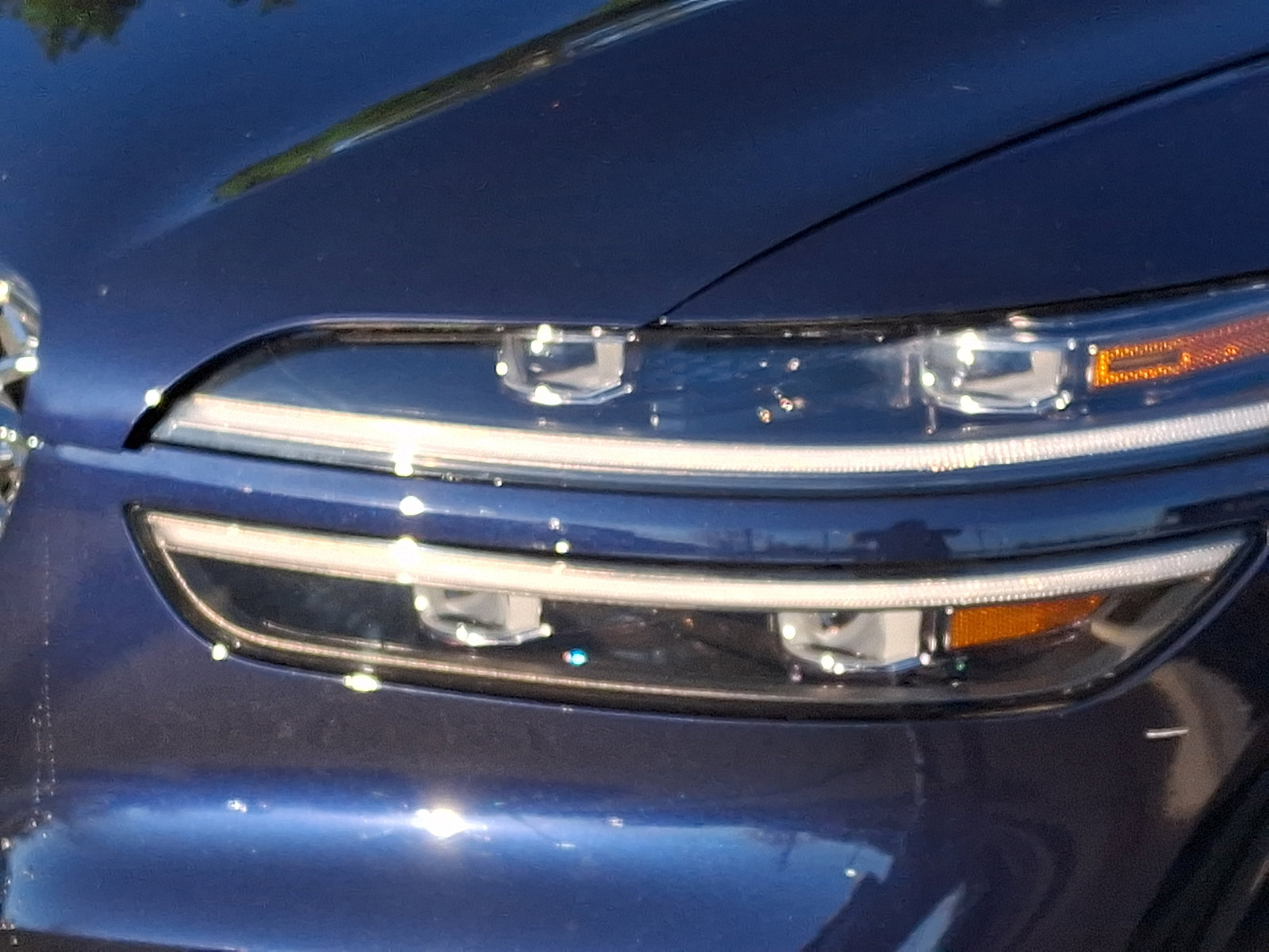 Certified 2023 Genesis GV70 2.5T w/ Sport Prestige Package AWD/4WD image 9