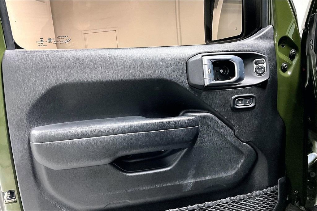 Used 2021 Jeep Wrangler Unlimited Sahara w/ Safety Group image 20