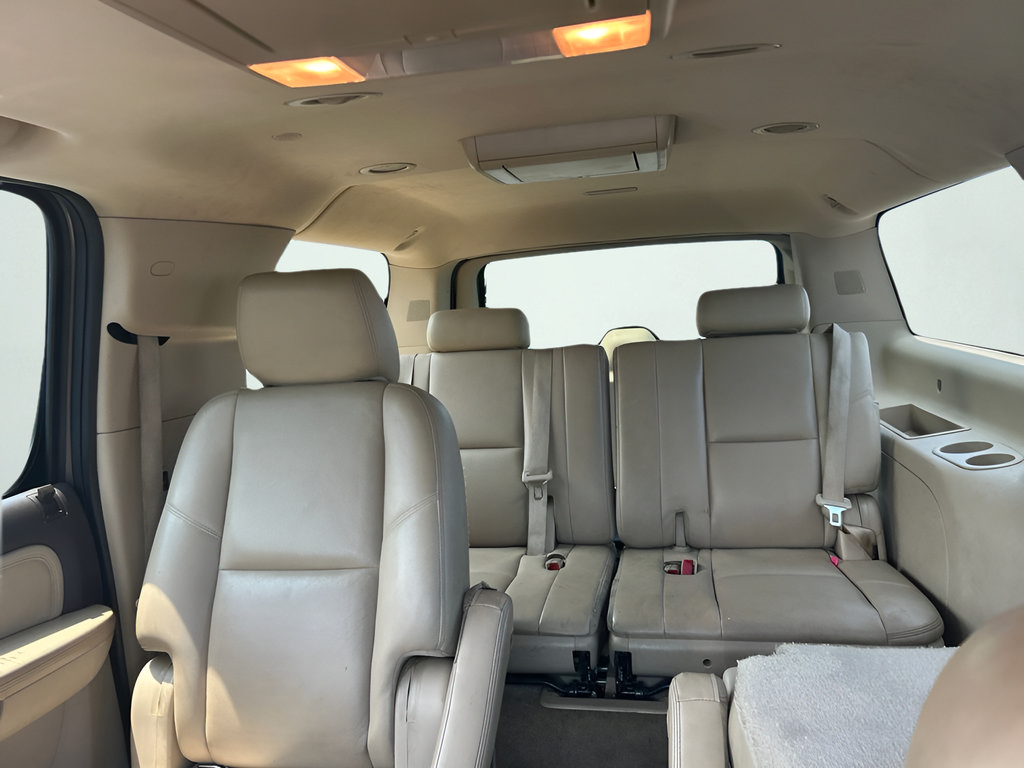 Used 2012 GMC Yukon XL Denali AWD/4WD image 6