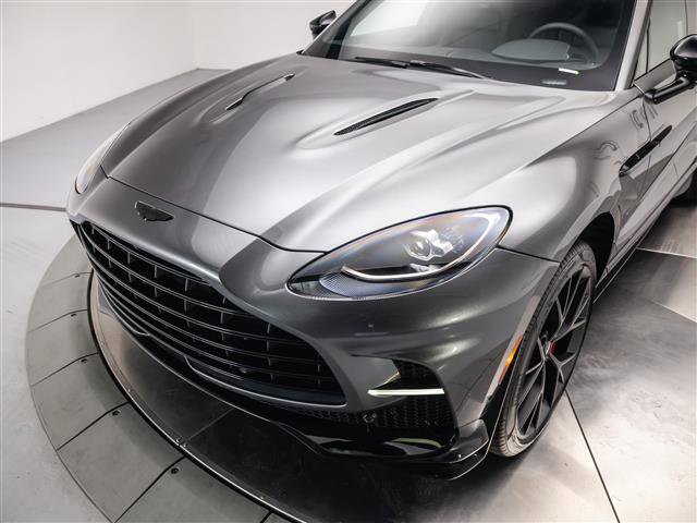 New 2026 Aston Martin DBX 707 image 16