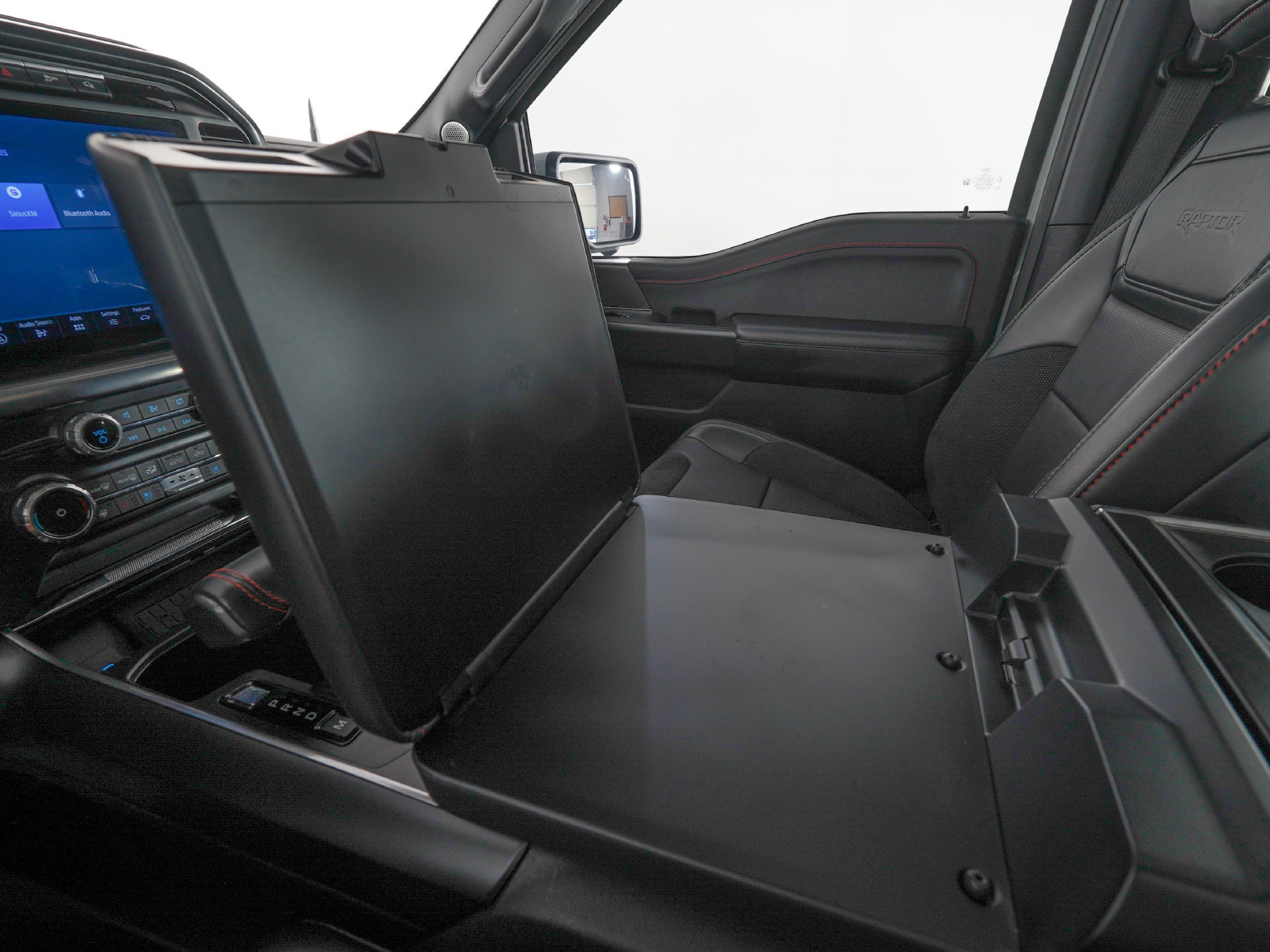 Used 2024 Ford F150 Raptor AWD/4WD image 30