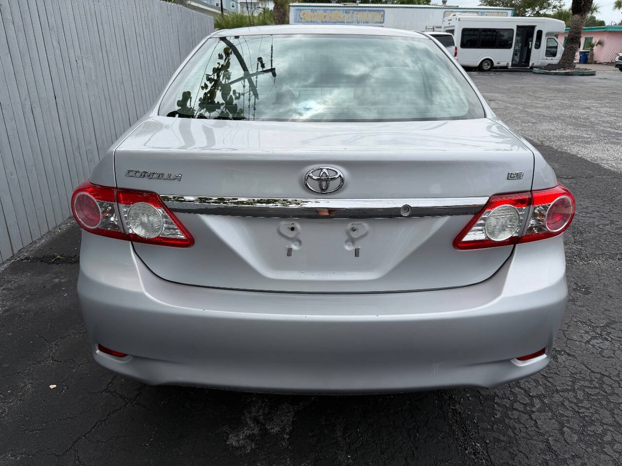 Used 2012 Toyota Corolla LE FWD image 4