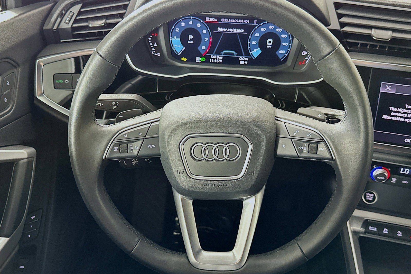 Used 2025 Audi Q3 2.0T Premium w/ Convenience Package image 19