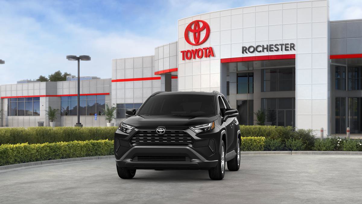 New 2025 Toyota RAV4 XLE image 18