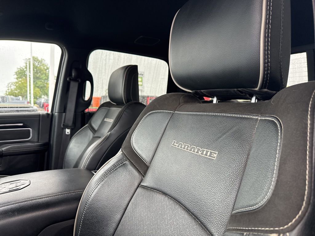 Used 2022 RAM 3500 Laramie image 11