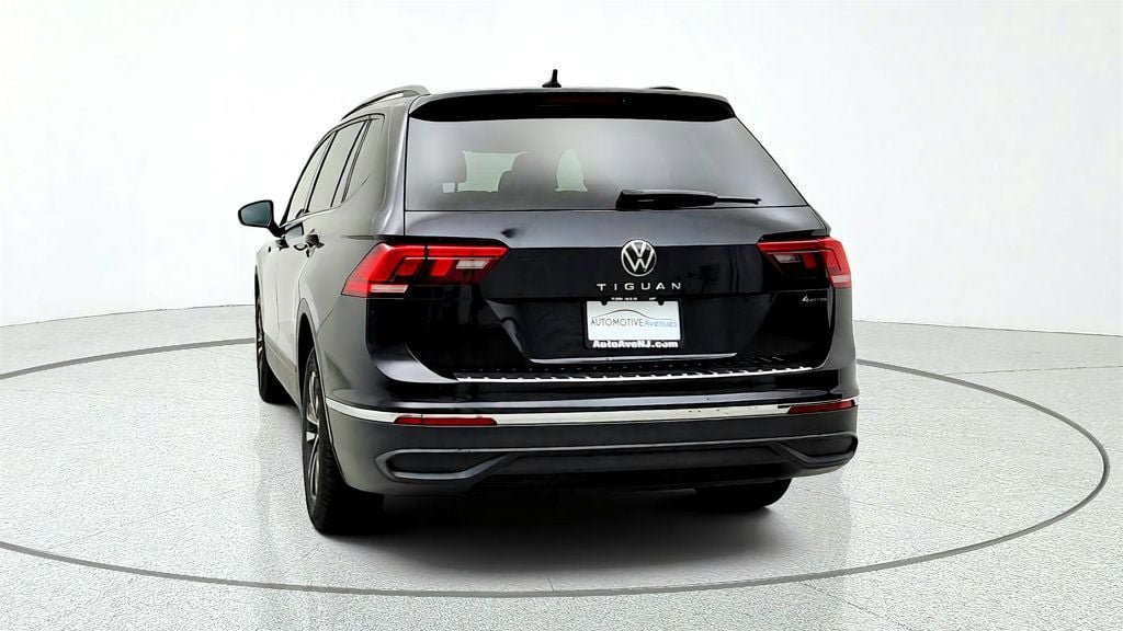 Used 2022 Volkswagen Tiguan S AWD/4WD image 6