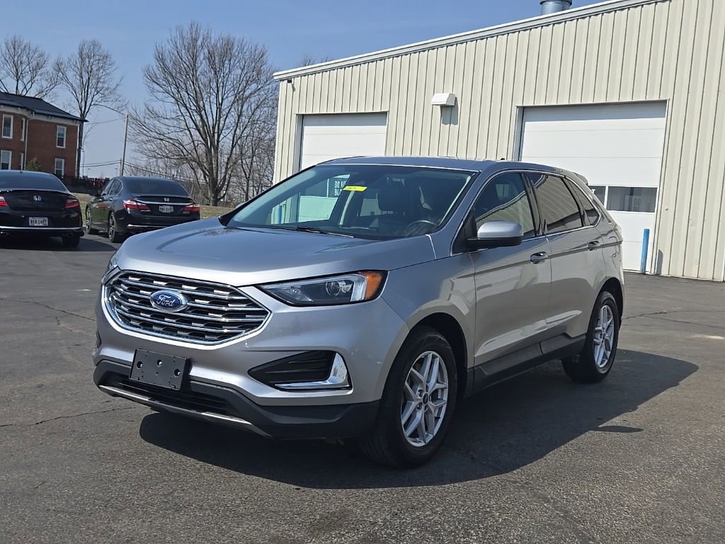 Used 2022 Ford Edge SEL image 3