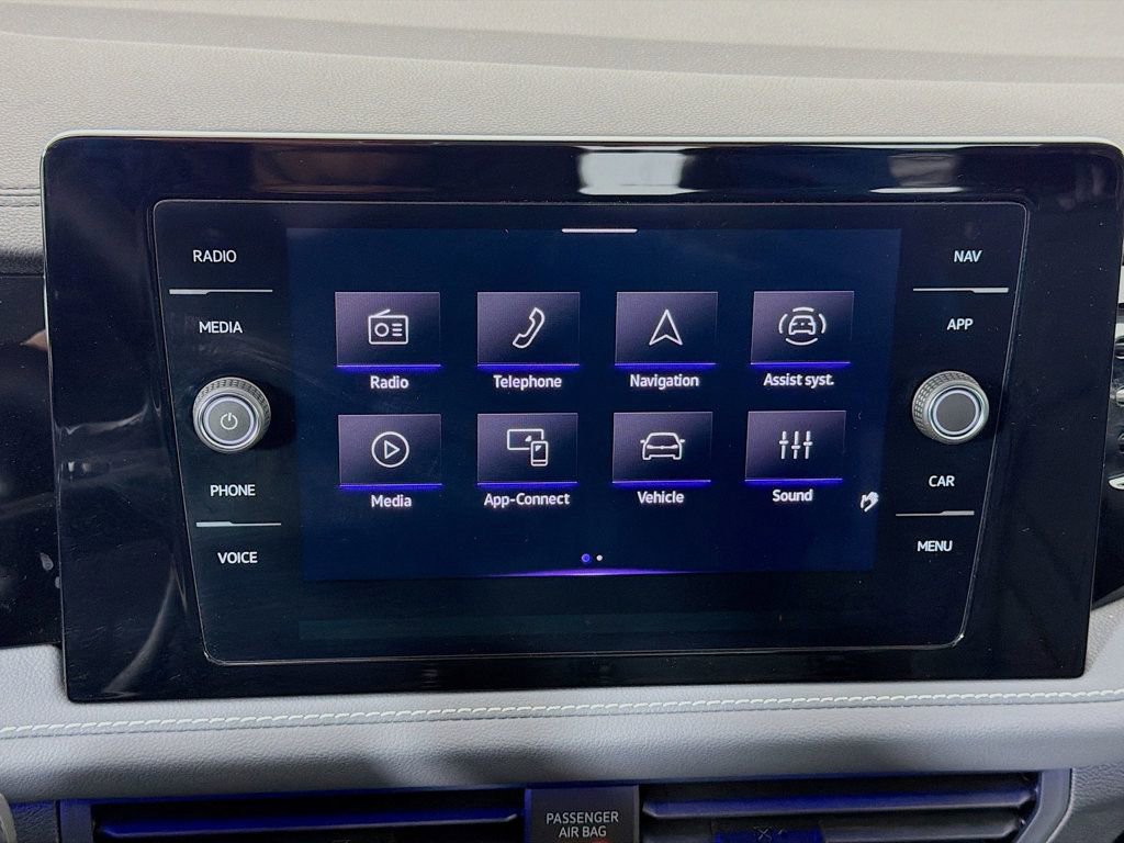 Used 2025 Volkswagen Jetta SEL image 16