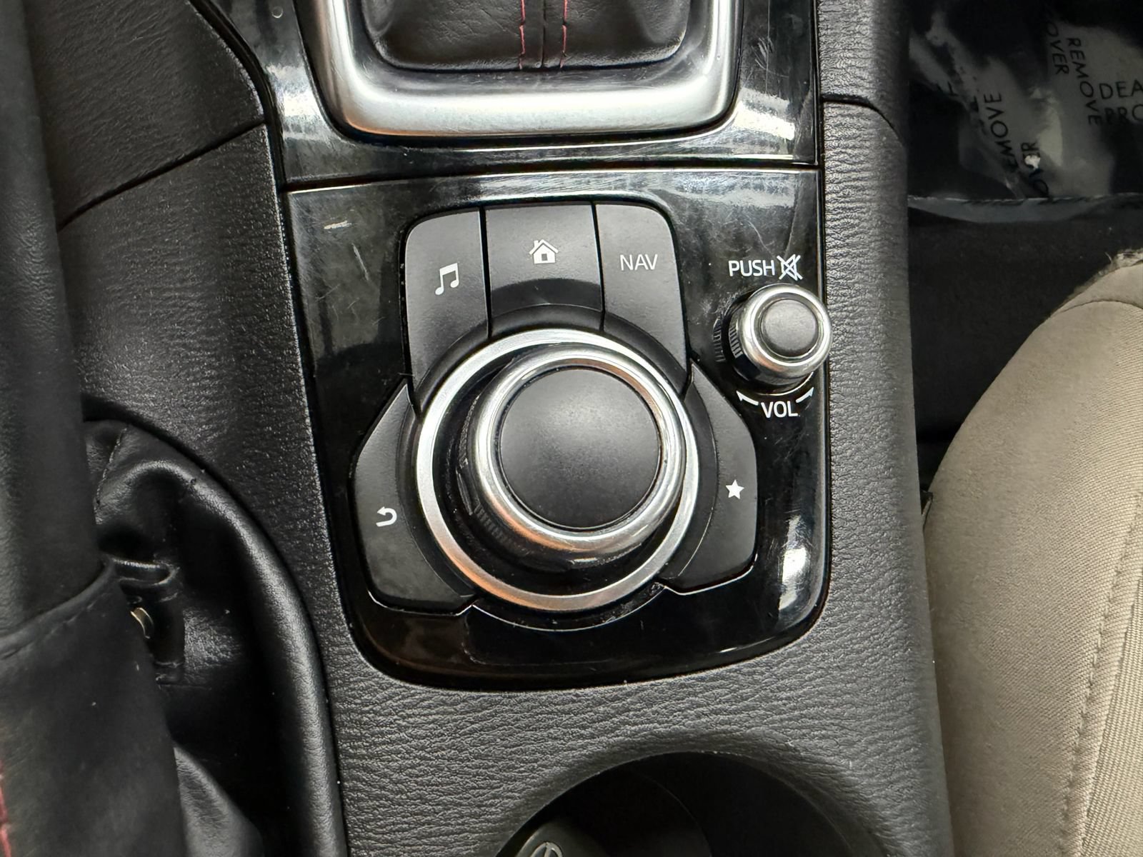 Used 2015 MAZDA MAZDA3 i Touring FWD image 30