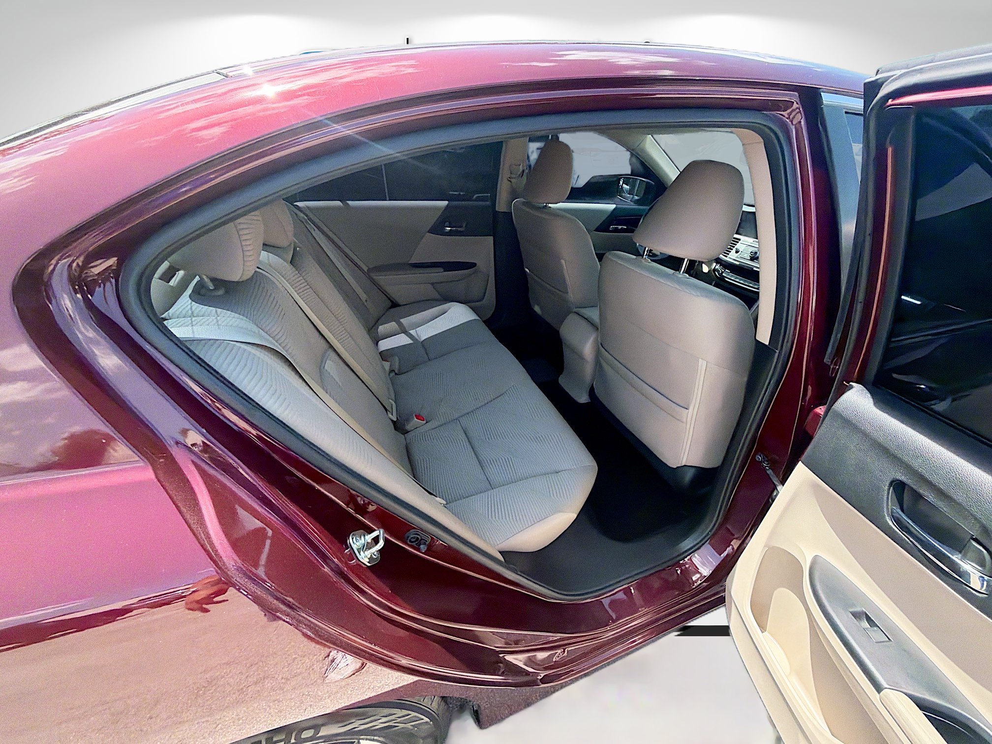 Used 2017 Honda Accord LX image 27