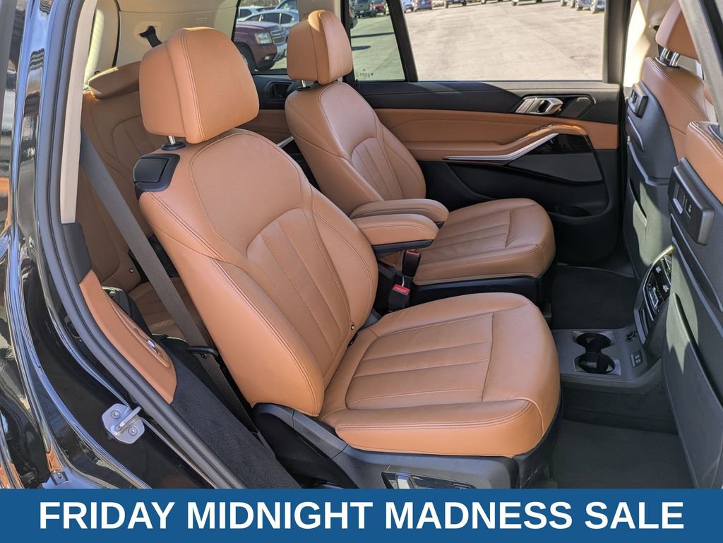 Used 2020 BMW X7 xDrive40i w/ Premium Package image 25