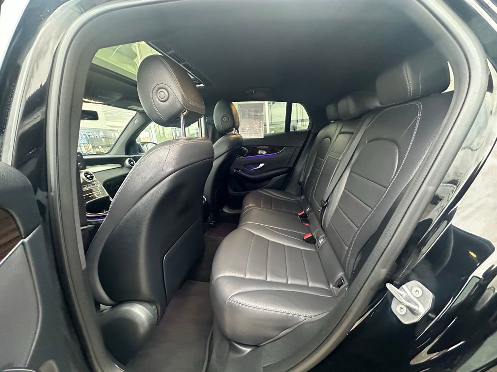 Used 2020 Mercedes-Benz GLC 300 4MATIC Coupe image 16