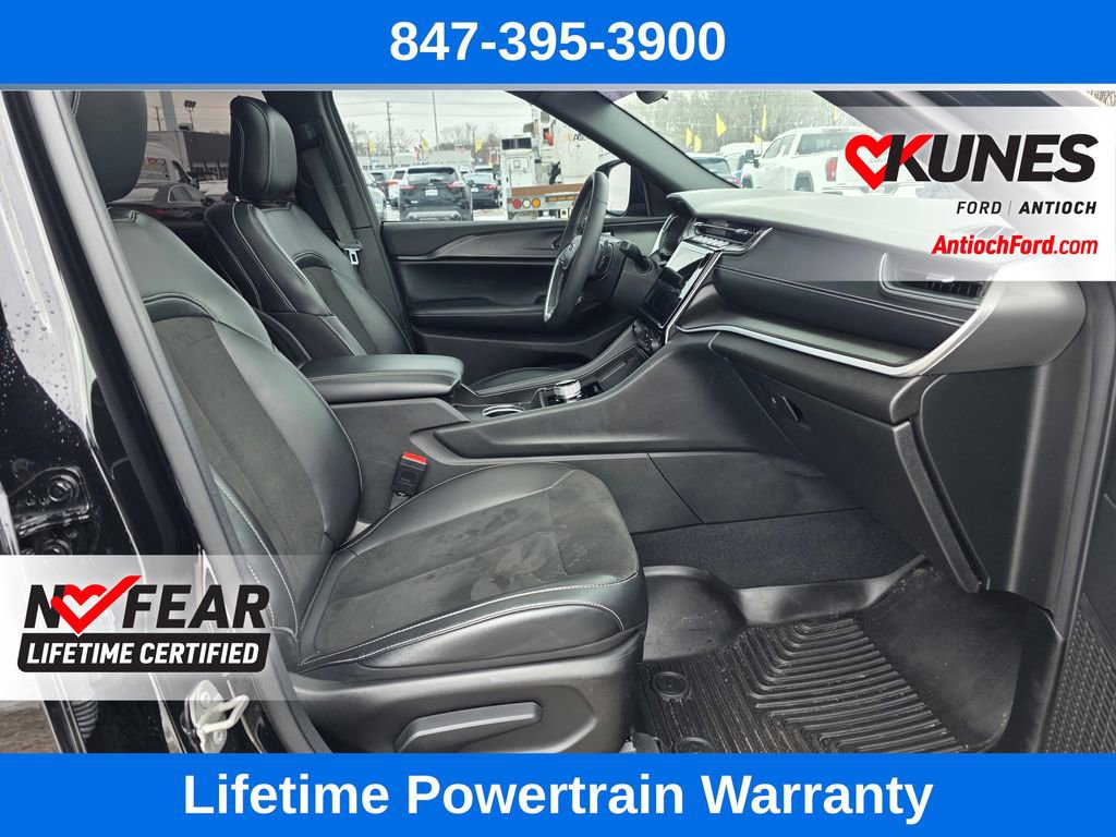 Used 2024 Jeep Grand Cherokee L Altitude image 33