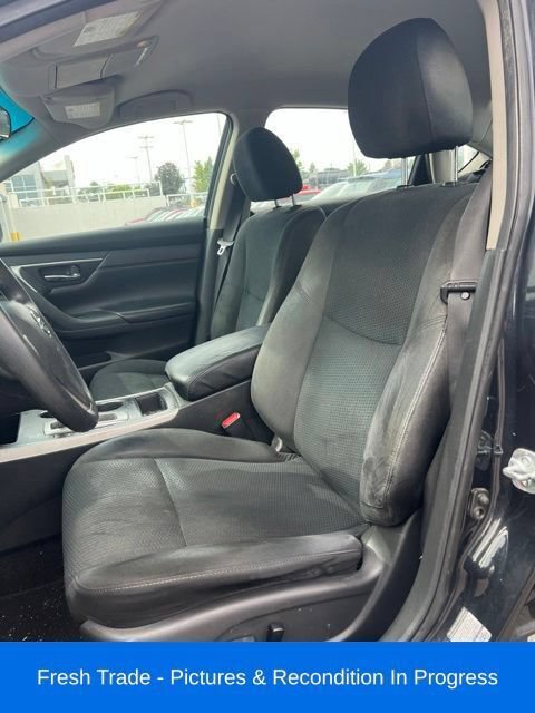 Used 2015 Nissan Altima 2.5 S w/ Special Edition Package FWD image 11