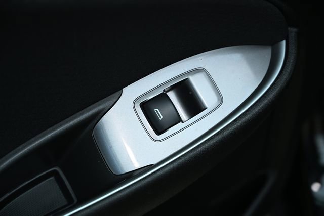 Used 2023 Chevrolet Malibu LT image 53