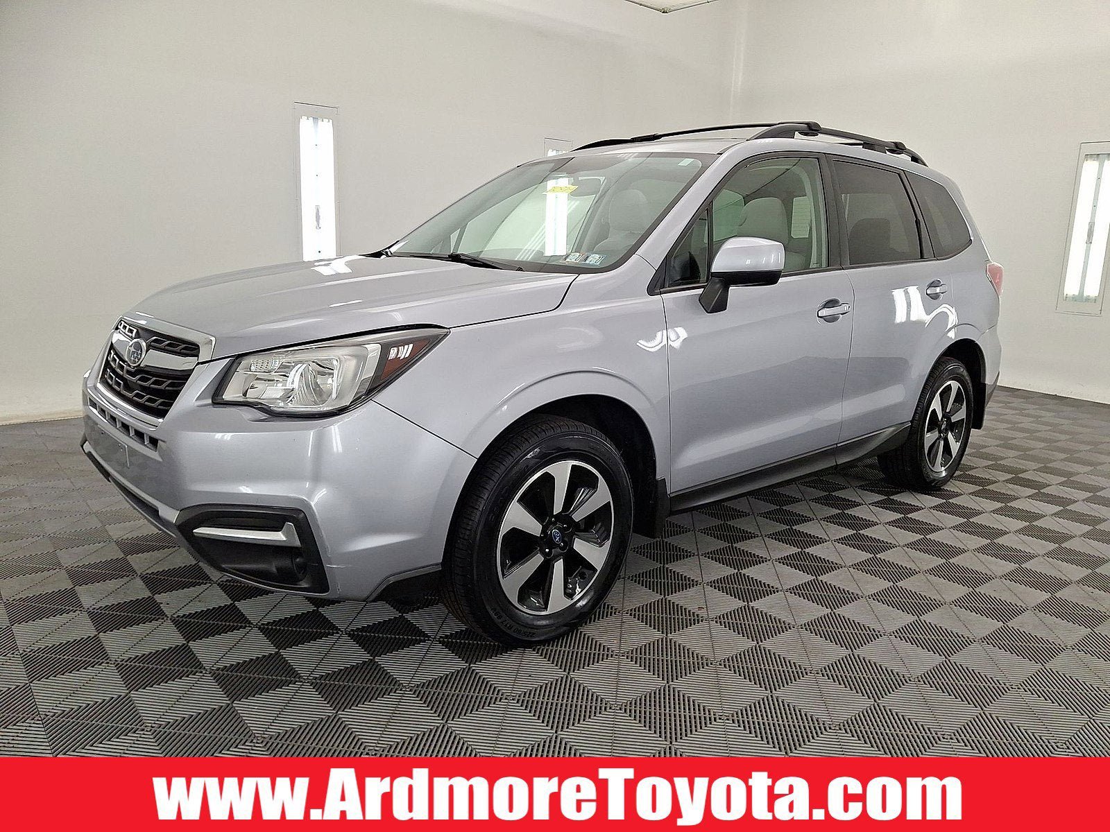 Used 2017 Subaru Forester 2.5i Premium w/ Protection Package #1 AWD/4WD image 1