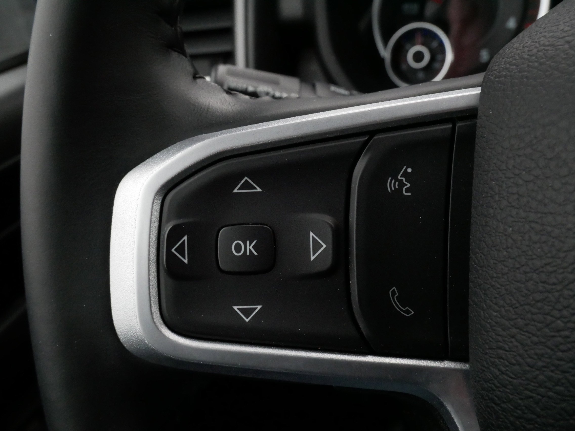 Used 2024 RAM 2500 Tradesman w/ Safety Group image 26