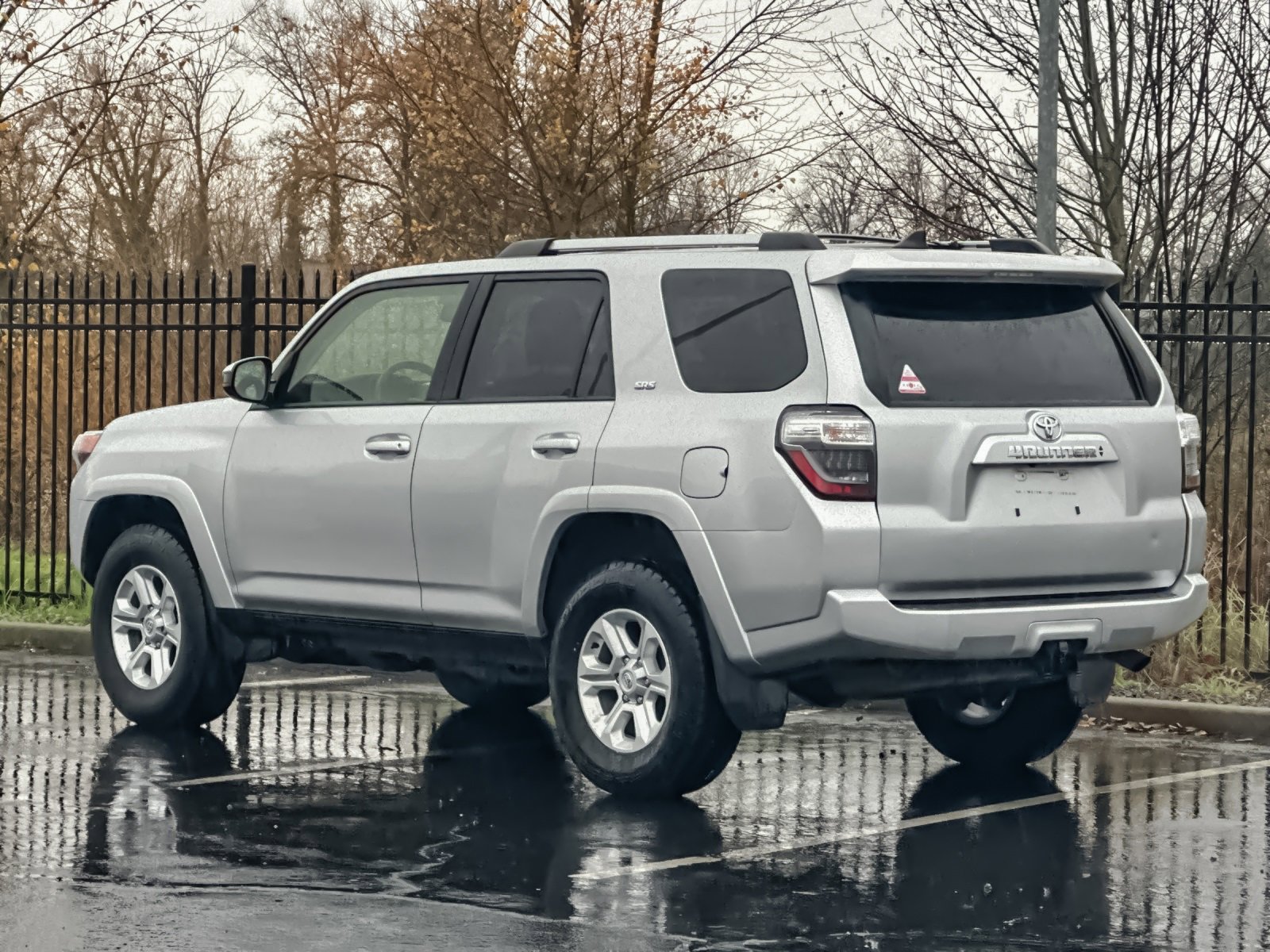 Used 2024 Toyota 4Runner SR5 image 6