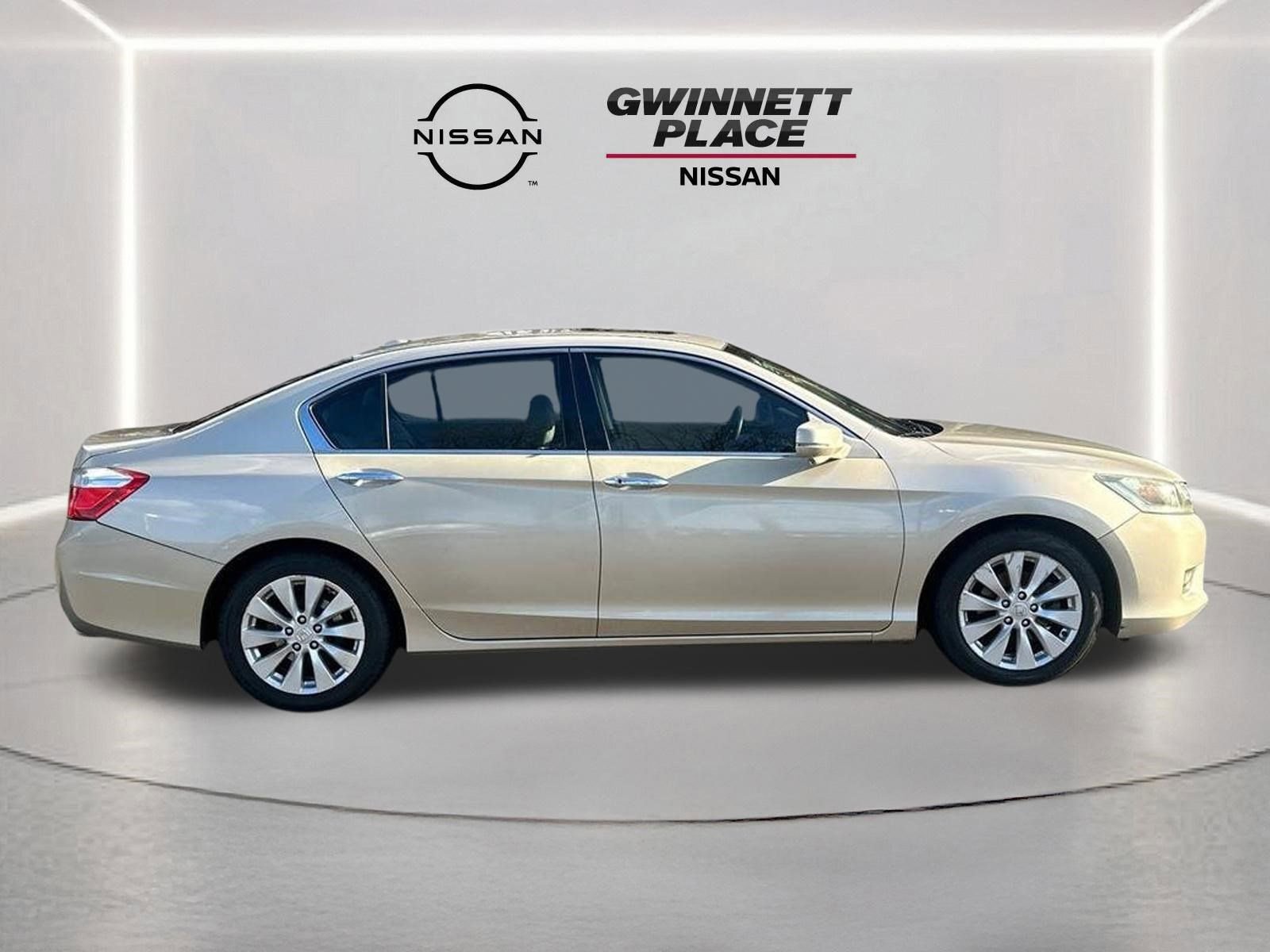 Used 2015 Honda Accord EX-L image 4