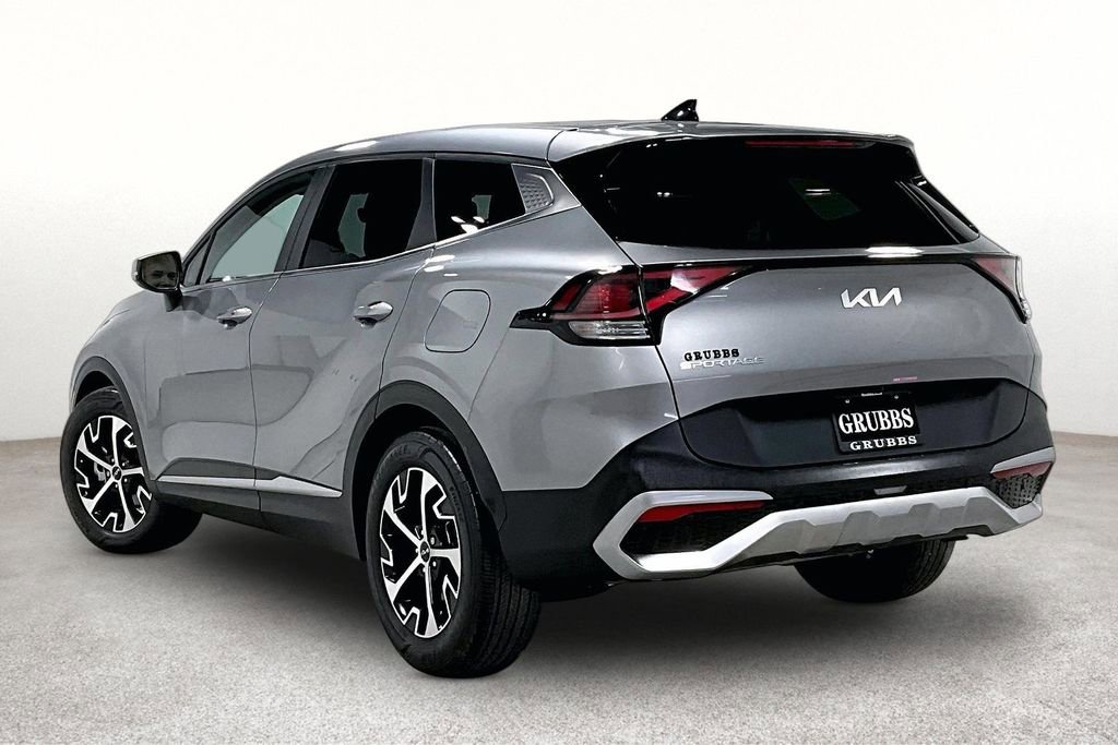 Used 2024 Kia Sportage EX FWD image 15